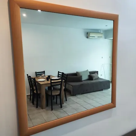 Umi 公寓式酒店 3*