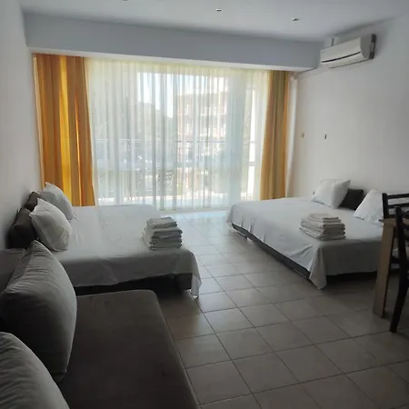 Hotel apartamentowy Umi Słoneczny Brzeg