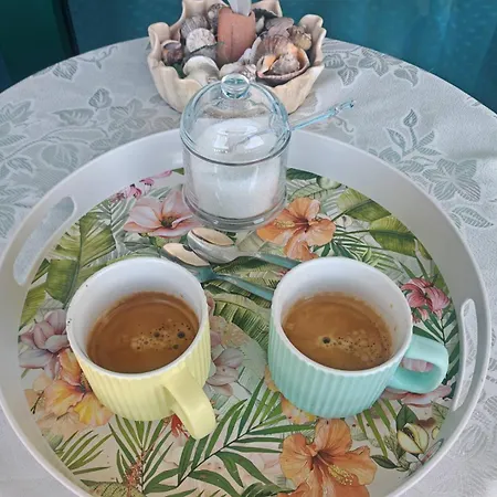 Umi 公寓式酒店 阳光海滩